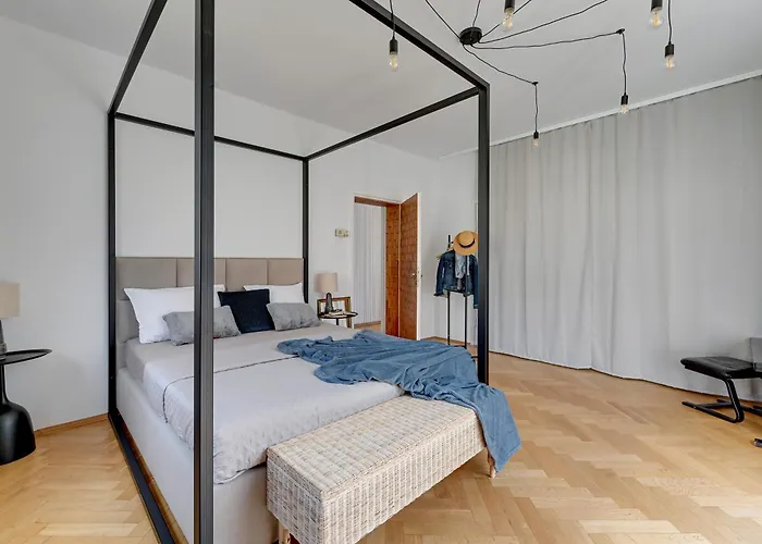 Nadmorski Z Tarasem Nad Bulwarem * Gdynia