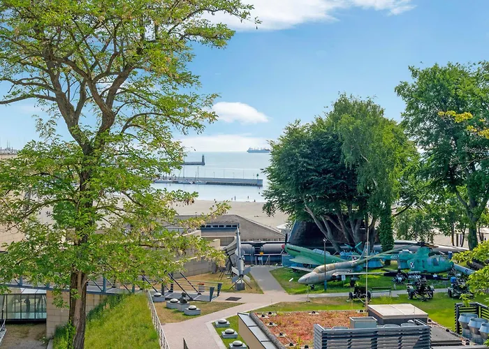 Nadmorski Z Tarasem Nad Bulwarem Gdynia