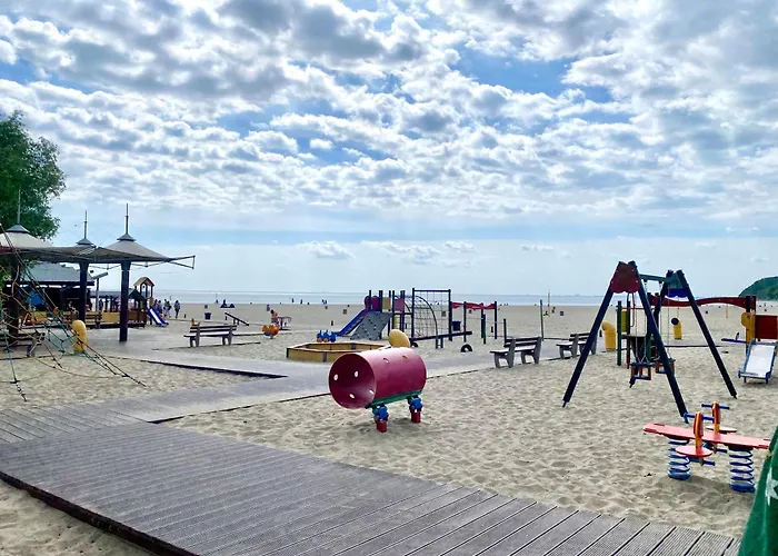 Nadmorski Z Tarasem Nad Bulwarem *